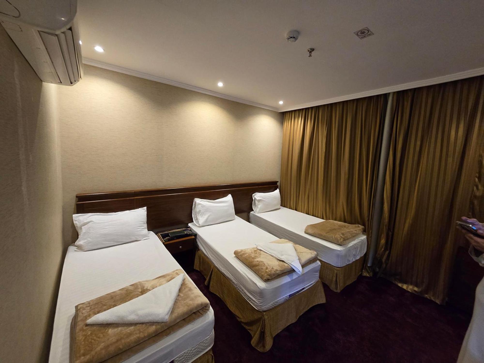 Diouf Al Maqam Hotel 3 Мека Екстериор снимка