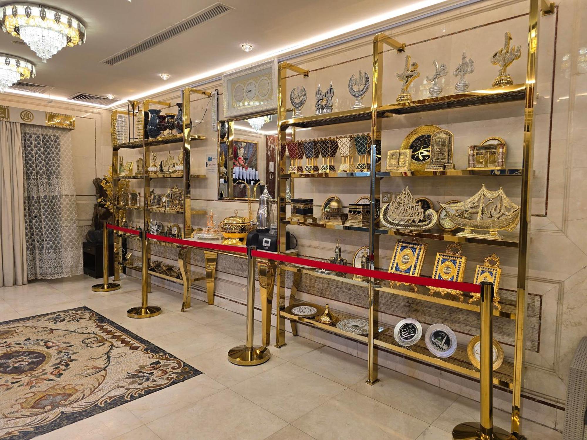 Diouf Al Maqam Hotel 3 Мека Екстериор снимка