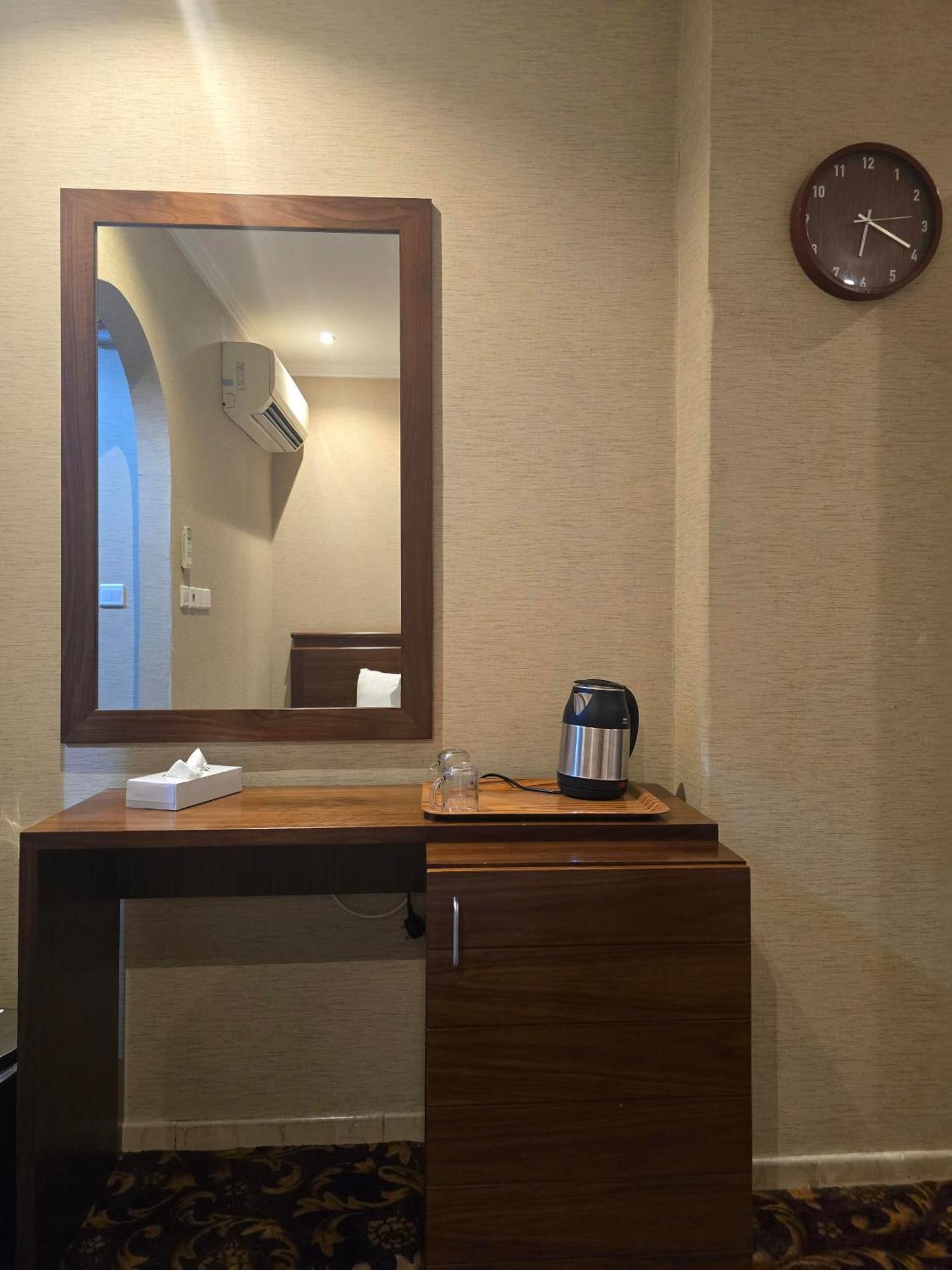 Diouf Al Maqam Hotel 3 Мека Екстериор снимка