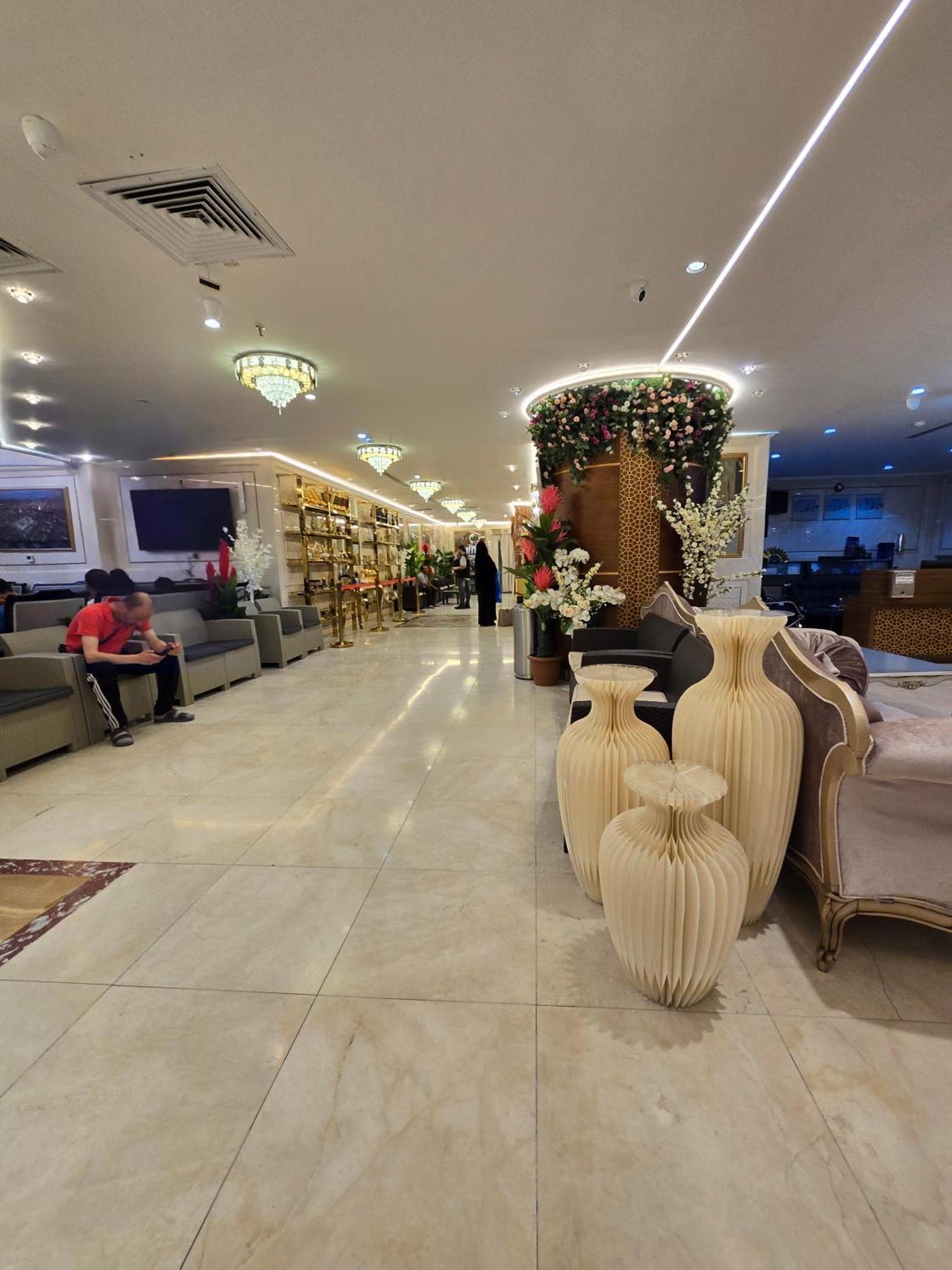 Diouf Al Maqam Hotel 3 Мека Екстериор снимка